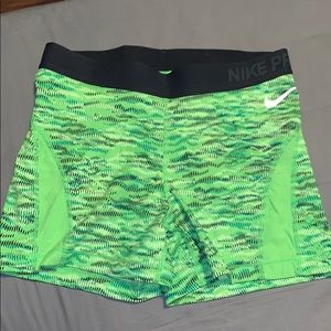 Nike pro women’s spandex